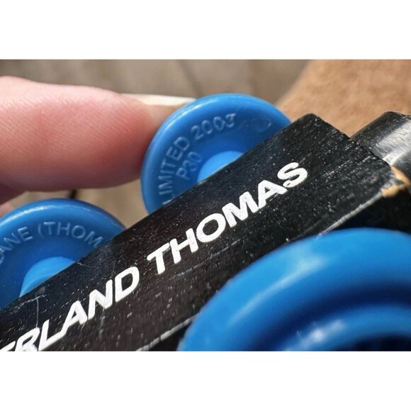 Snow Covered Thomas Wooden Railway Vtg 2003 Train Engine Learning Curve Limited - Picture 15 of 16